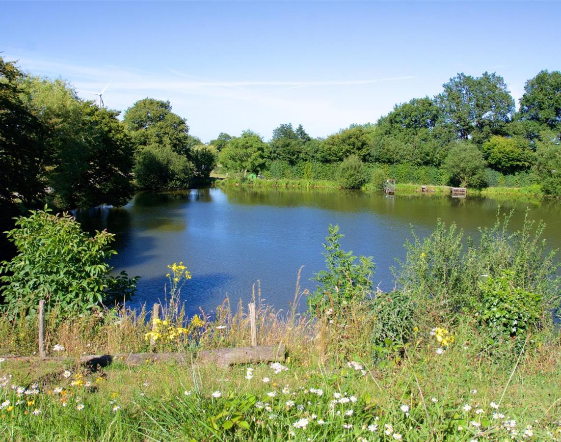 Camping De La Chagnee Saint-Aubin-le-Cloud ภายนอก รูปภาพ