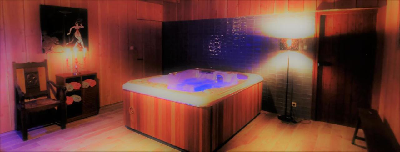 Camping De La Chagnee Saint-Aubin-le-Cloud ภายนอก รูปภาพ